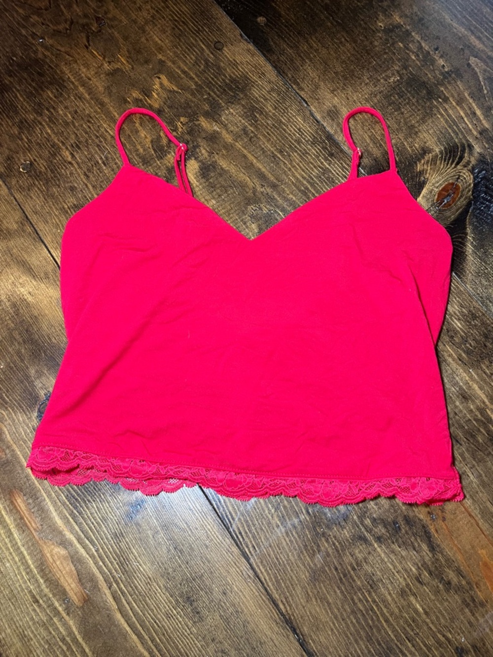 Victoria's Secret Red Lace Cropped Cami, size Small
